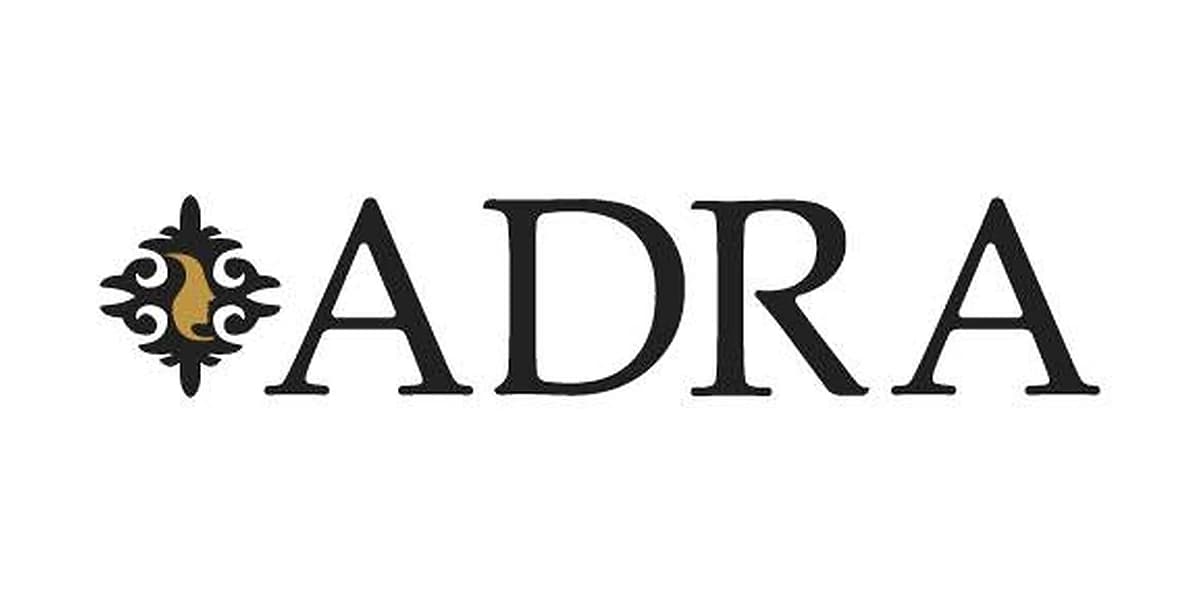 لوگوی کامل برند Adra