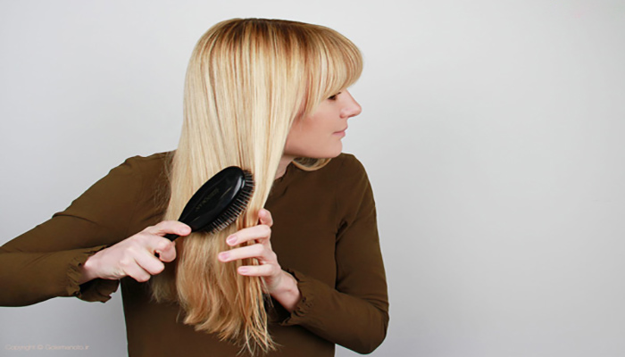 مراقبت از مو قبل از شانه زدن