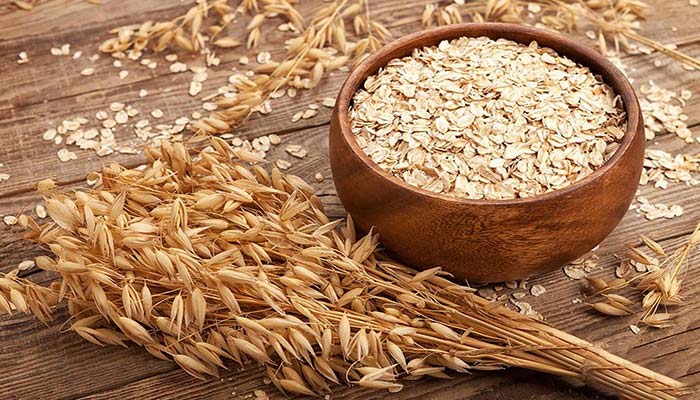 بلغور جو دوسر، برای درمان برنزه پوست صورت.